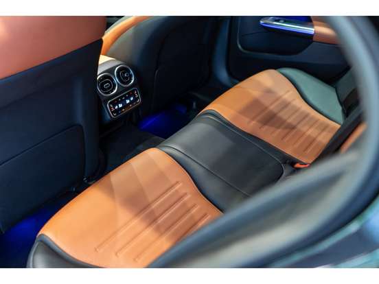 MERCEDES-BENZ-C 300-2.0 EQ BOOST HÍBRIDO AMG LINE 9G-TRONIC MERCEDES-BENZ-C 300-2024