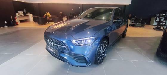MERCEDES-BENZ C 300 2.0 EQ BOOST HÍBRIDO AMG LINE 9G-TRONIC