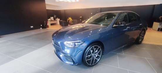 MERCEDES-BENZ-C 300-2026