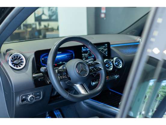 MERCEDES-BENZ-EQA 250-66,5 KW ELÉTRICO MERCEDES-BENZ-EQA 250-2024