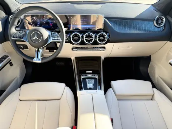 MERCEDES-BENZ-GLA 200-1.3 MHEV PROGRESSIVE 7G-DCT MERCEDES-BENZ-GLA 200-2026