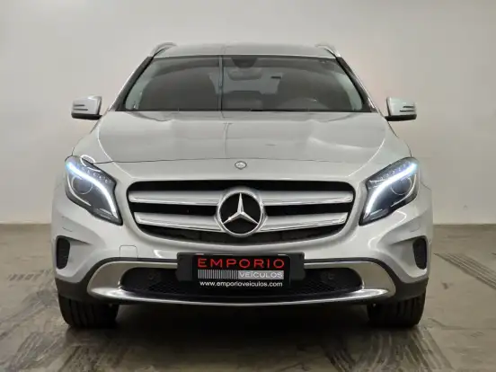 MERCEDES-BENZ-GLA 200-1.6 CGI ADVANCE 16V TURBO FLEX 4P AUTOMÁTICO MERCEDES-BENZ-GLA 200-2016