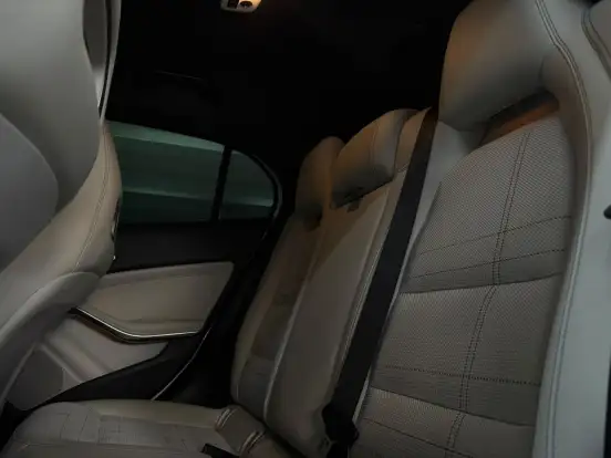 MERCEDES-BENZ-GLA 200-1.6 CGI ADVANCE 16V TURBO FLEX 4P AUTOMÁTICO MERCEDES-BENZ-GLA 200-2016