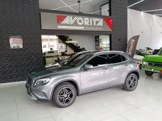 MERCEDES-BENZ-GLA 200-1.6 CGI ADVANCE 16V TURBO FLEX 4P AUTOMÁTICO MERCEDES-BENZ-GLA 200-2015