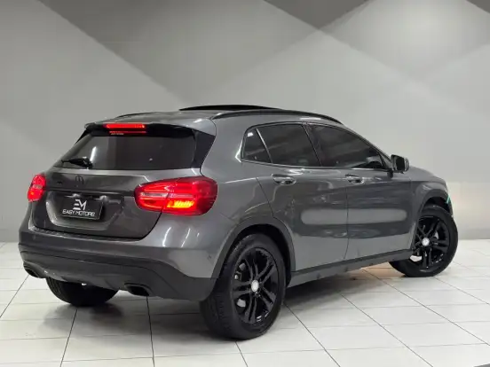 MERCEDES-BENZ-GLA 200-1.6 CGI ENDURO 16V TURBO FLEX 4P AUTOMÁTICO MERCEDES-BENZ-GLA 200-2016