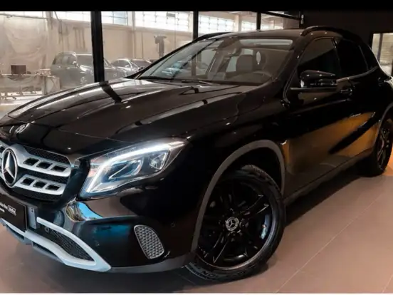 MERCEDES-BENZ-GLA 200-1.6 CGI FLEX STYLE 7G-DCT MERCEDES-BENZ-GLA 200-2019