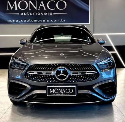 MERCEDES-BENZ-GLA 200-2023