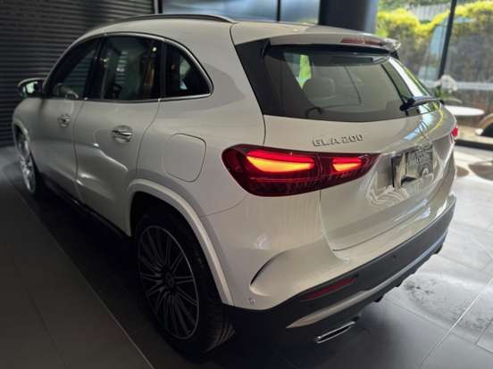 MERCEDES-BENZ-GLA 200-1.3 MHEV AMG LINE 7G-DCT MERCEDES-BENZ-GLA 200-2026