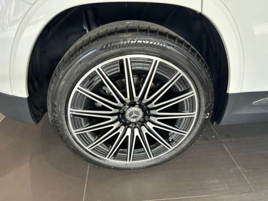 MERCEDES-BENZ-GLA 200-2026