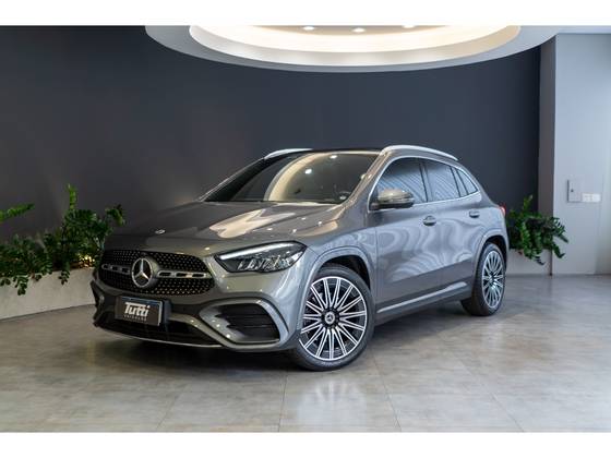 MERCEDES-BENZ GLA 200 1.3 MHEV AMG LINE 7G-DCT