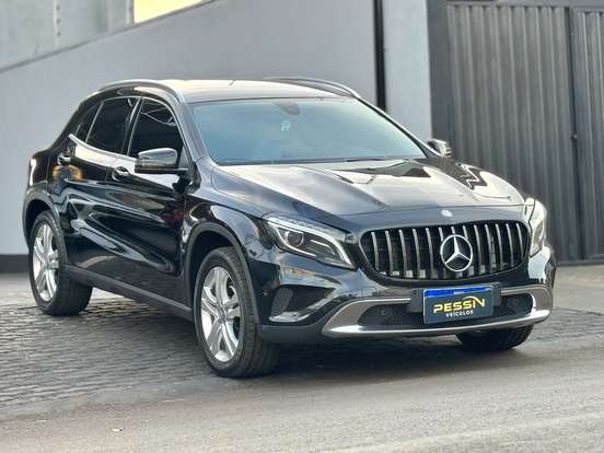 MERCEDES-BENZ-GLA 200-1.6 CGI ADVANCE 16V TURBO FLEX 4P AUTOMÁTICO MERCEDES-BENZ-GLA 200-2016