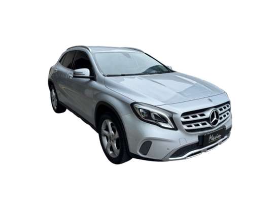 MERCEDES-BENZ-GLA 200-2019