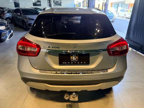MERCEDES-BENZ-GLA 200-1.6 CGI FLEX STYLE 7G-DCT MERCEDES-BENZ-GLA 200-2017