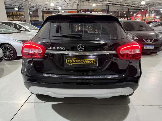 MERCEDES-BENZ-GLA 200-1.6 CGI STYLE 16V TURBO FLEX 4P AUTOMÁTICO MERCEDES-BENZ-GLA 200-2016