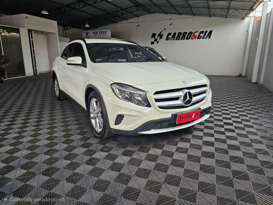 MERCEDES-BENZ-GLA 200-1.6 CGI STYLE 16V TURBO FLEX 4P AUTOMÁTICO MERCEDES-BENZ-GLA 200-2015