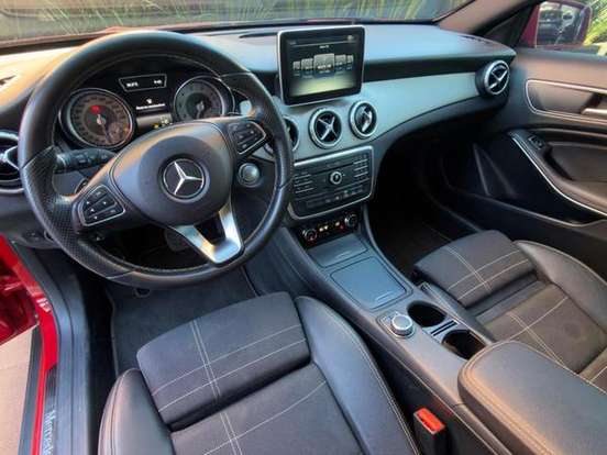 MERCEDES-BENZ-GLA 250-2.0 16V TURBO GASOLINA ENDURO 4P AUTOMÁTICO MERCEDES-BENZ-GLA 250-2015