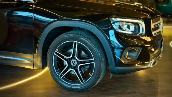 MERCEDES-BENZ-GLB 200-2022