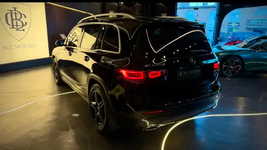 MERCEDES-BENZ-GLB 200-2022