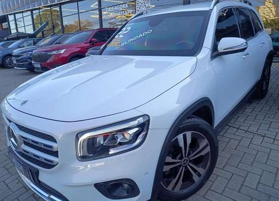 MERCEDES-BENZ-GLB 200-2022