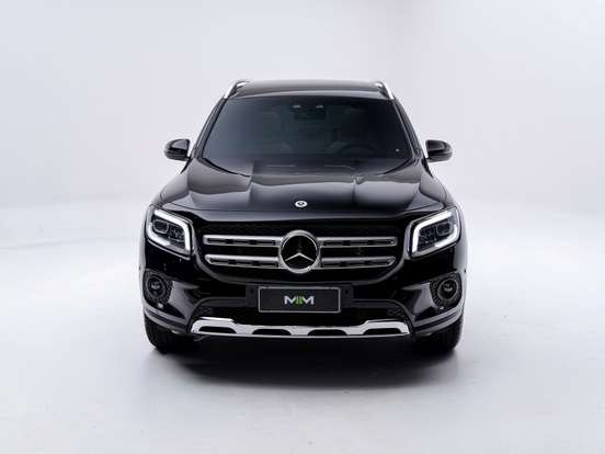 MERCEDES-BENZ-GLB 200-2021