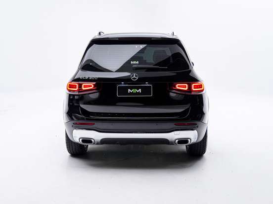 MERCEDES-BENZ-GLB 200-2021