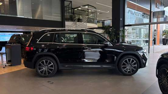 MERCEDES-BENZ-GLB 220-2.0 MHEV AMG LINE 4MATIC 8G-DCT MERCEDES-BENZ-GLB 220-2024