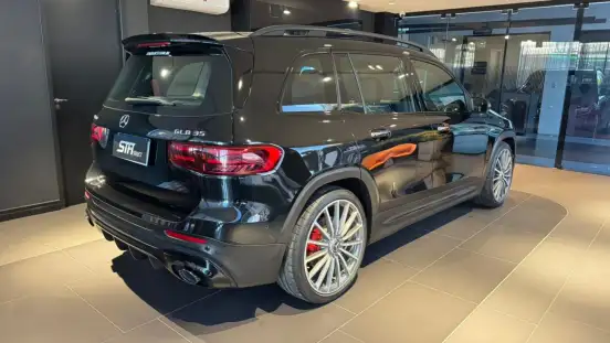 MERCEDES-BENZ-GLB 35 AMG-2024