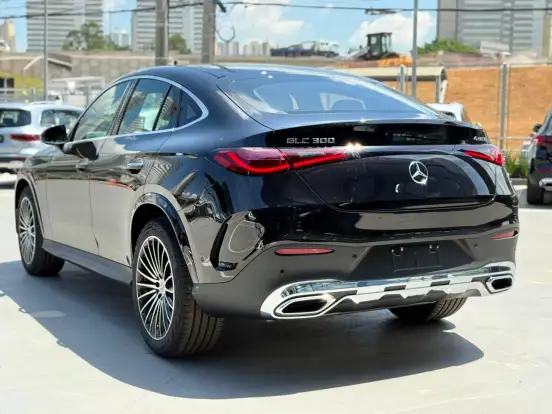 MERCEDES-BENZ-GLC 300-2026