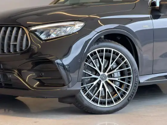 MERCEDES-BENZ-GLC 43 AMG-2026