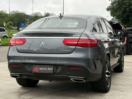 MERCEDES-BENZ-GLE 400-3.0 V6 GASOLINA HIGHWAY COUPÉ 4MATIC 9G-TRONIC MERCEDES-BENZ-GLE 400-2017