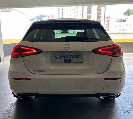 MERCEDES-BENZ-A 250-2.0 CGI GASOLINA VISION 7G-DCT MERCEDES-BENZ-A 250-2019