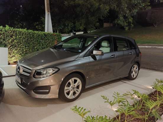 MERCEDES-BENZ-B 200-1.6 TURBO 16V FLEX 4P AUTOMATIZADO MERCEDES-BENZ-B 200-2015