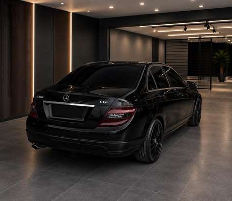 MERCEDES-BENZ-C 180-2011