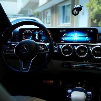 MERCEDES-BENZ-CLA 250-2019