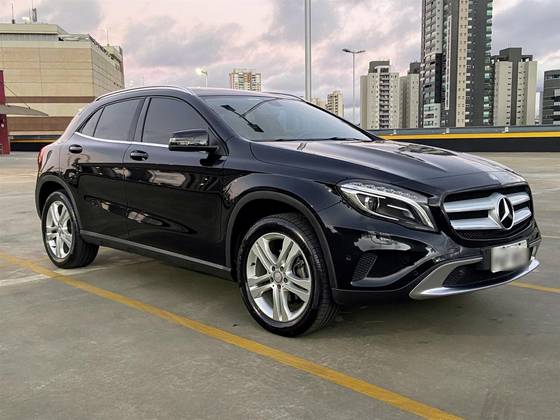 MERCEDES-BENZ GLA 200 1.6 CGI ADVANCE 16V TURBO FLEX 4P AUTOMÁTICO