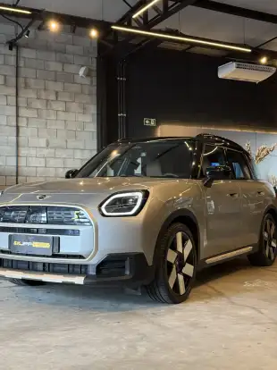 MINI-COUNTRYMAN-2024