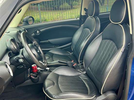 MINI-ONE-1.6 16V GASOLINA 2P AUTOMÁTICO MINI-ONE-2013
