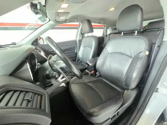 MITSUBISHI-ASX-2014