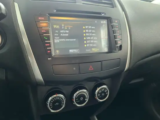 MITSUBISHI-ASX-2014
