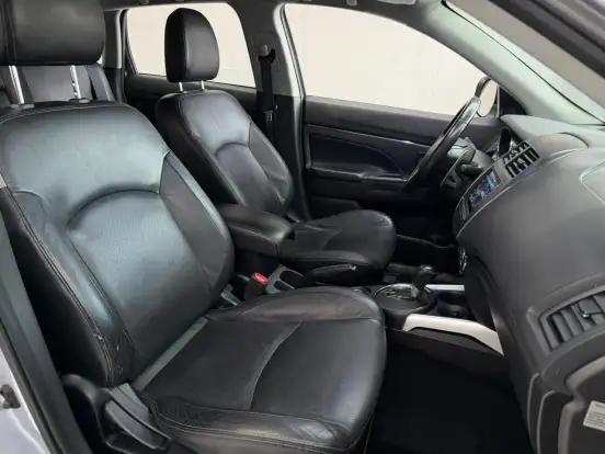 MITSUBISHI-ASX-2013