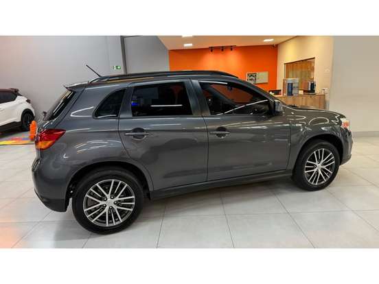 MITSUBISHI-ASX-2017