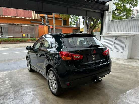 MITSUBISHI-ASX-2013