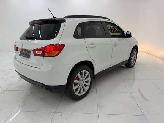 MITSUBISHI-ASX-2015