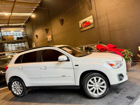 MITSUBISHI-ASX-2013
