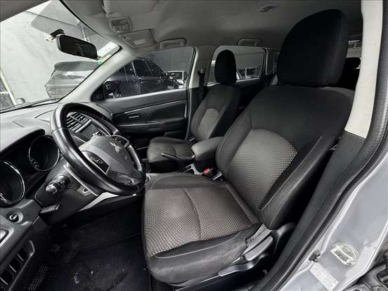 MITSUBISHI-ASX-2013