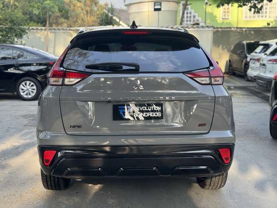 MITSUBISHI-ECLIPSE CROSS-1.5 MIVEC TURBO GASOLINA HPE BLACK CVT MITSUBISHI-ECLIPSE CROSS-2025