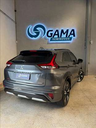 MITSUBISHI-ECLIPSE CROSS-2024