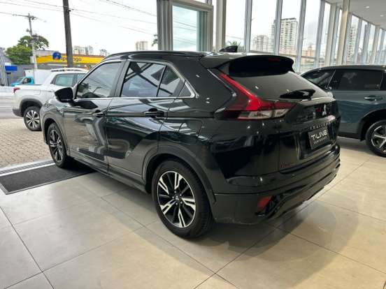 MITSUBISHI-ECLIPSE CROSS-1.5 MIVEC TURBO GASOLINA HPE-S CVT MITSUBISHI-ECLIPSE CROSS-2022