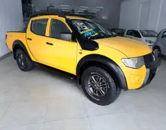 MITSUBISHI L200 SAVANA 3.2 4X4 16V TURBO INTERCOOLER DIESEL 4P MANUAL MITSUBISHI L200 SAVANA 3.2 4X4 16V TURBO INTERCOOLER DIESEL 4P MANUAL