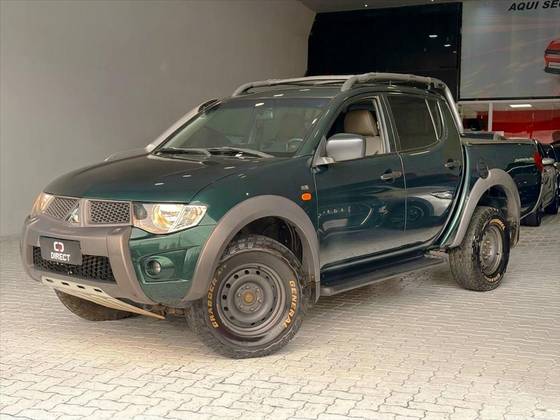 MITSUBISHI L200 SAVANA 3.2 4X4 16V TURBO INTERCOOLER DIESEL 4P MANUAL